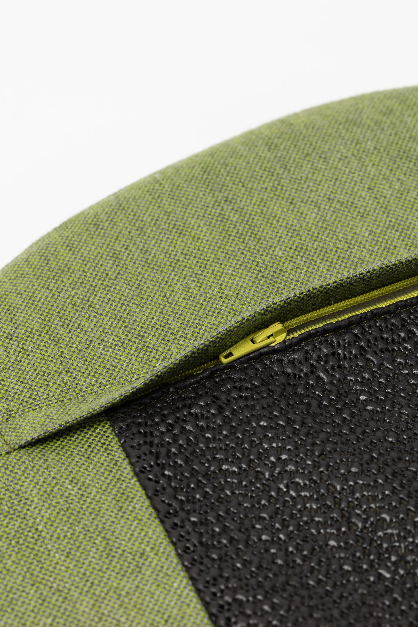 The Bean — Wünder_The_Bean_5_Sunbrella_Natté_Pistachio.jpg