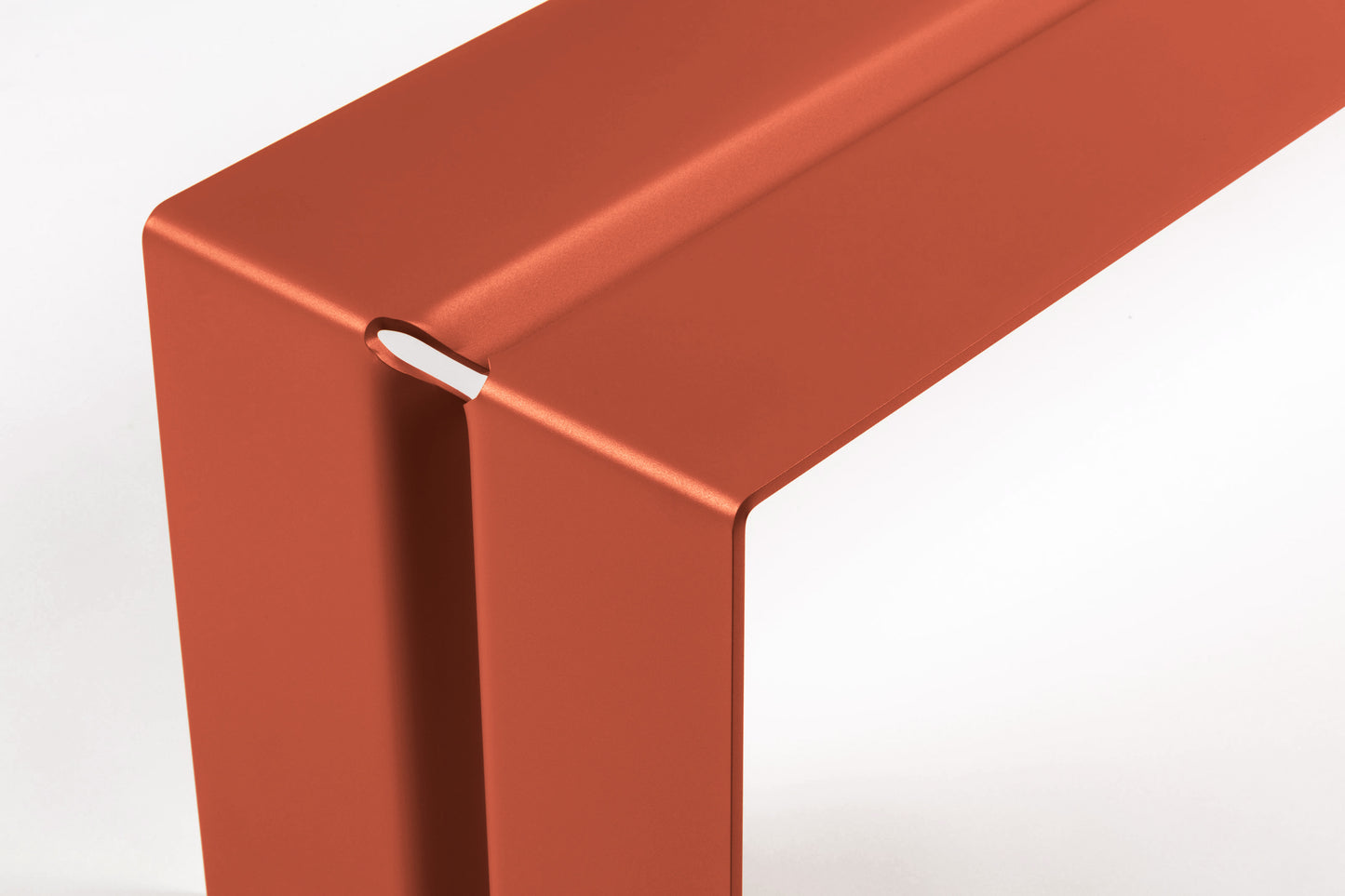 The Bench — Wunder Bench Studio RAL8004 004