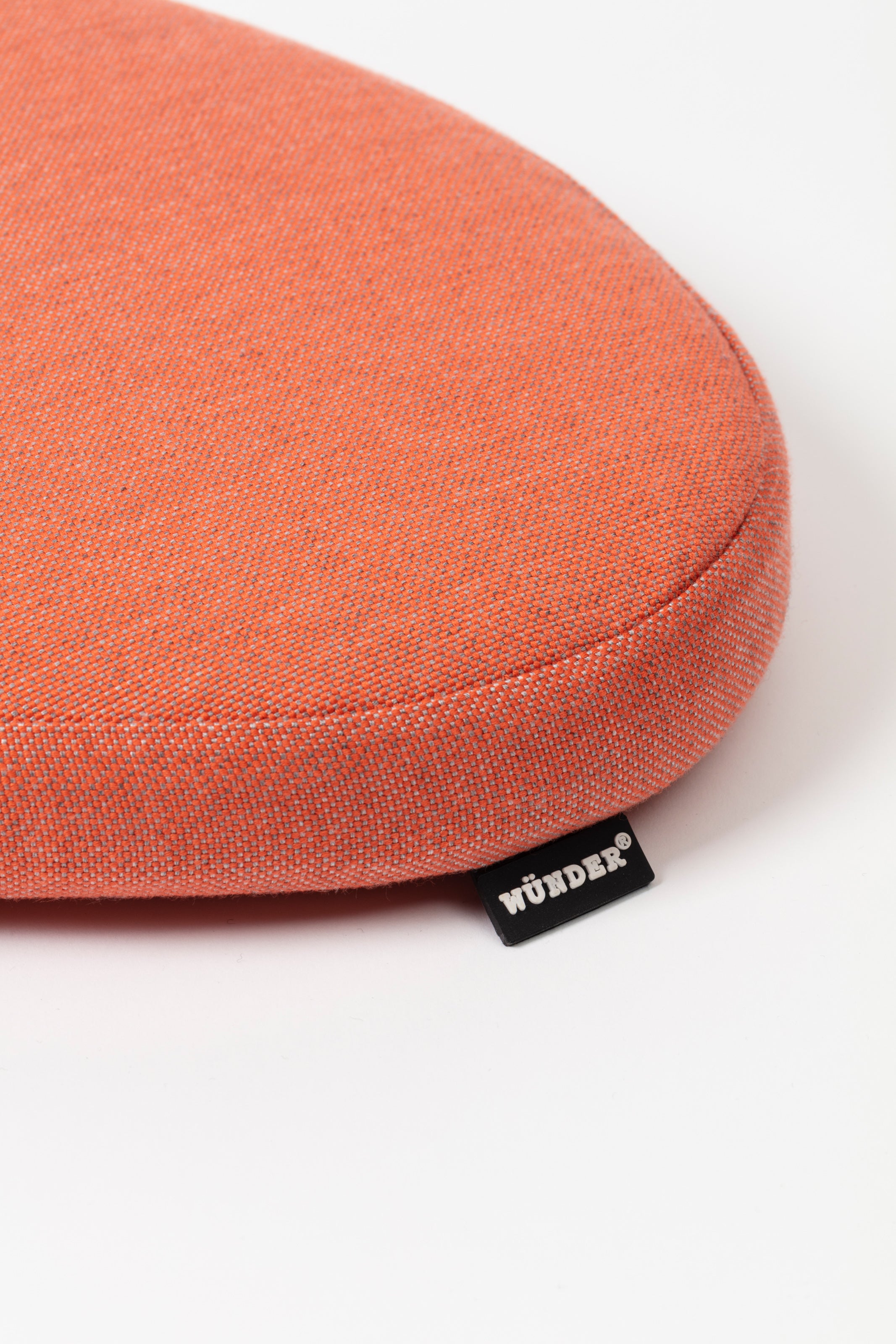 The Bean — Wünder_The_Bean_2_Sunbrella_Natté_Flamingo.jpg