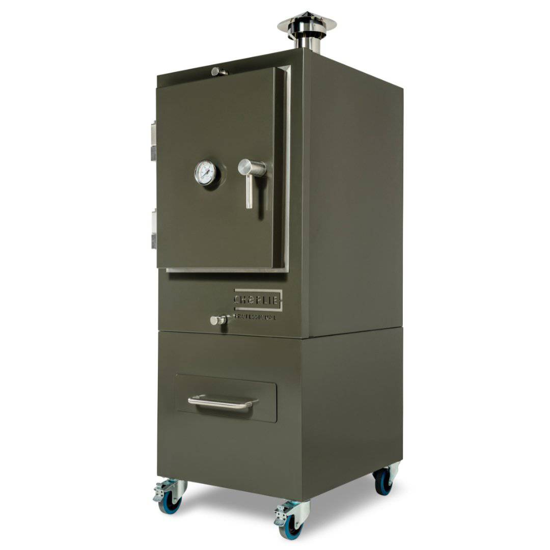 Professional Charlie Charcoal Oven, front view